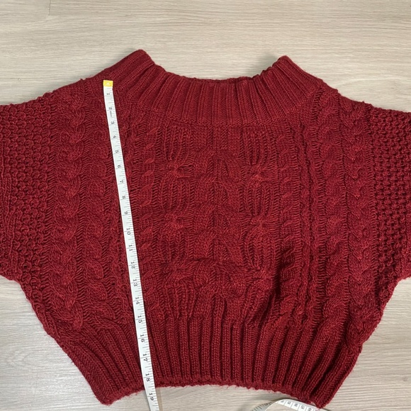 Anthropologies Cropped Knit Chunky Sweater - Picture 4 of 5